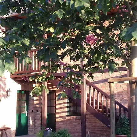 Апартаменты Kastanienhof Im Spreewald Бург